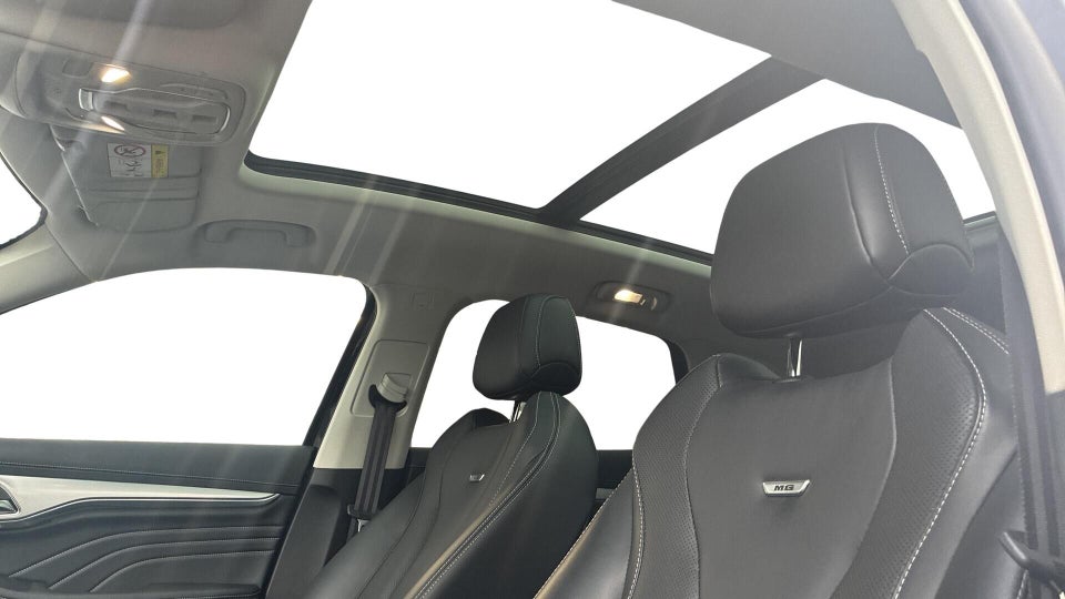 MG Marvel R Luxury 5d