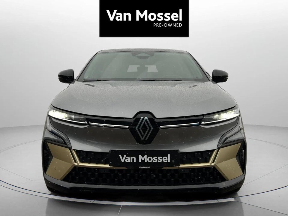 Renault Megane E-Tech 60 Iconic 5d