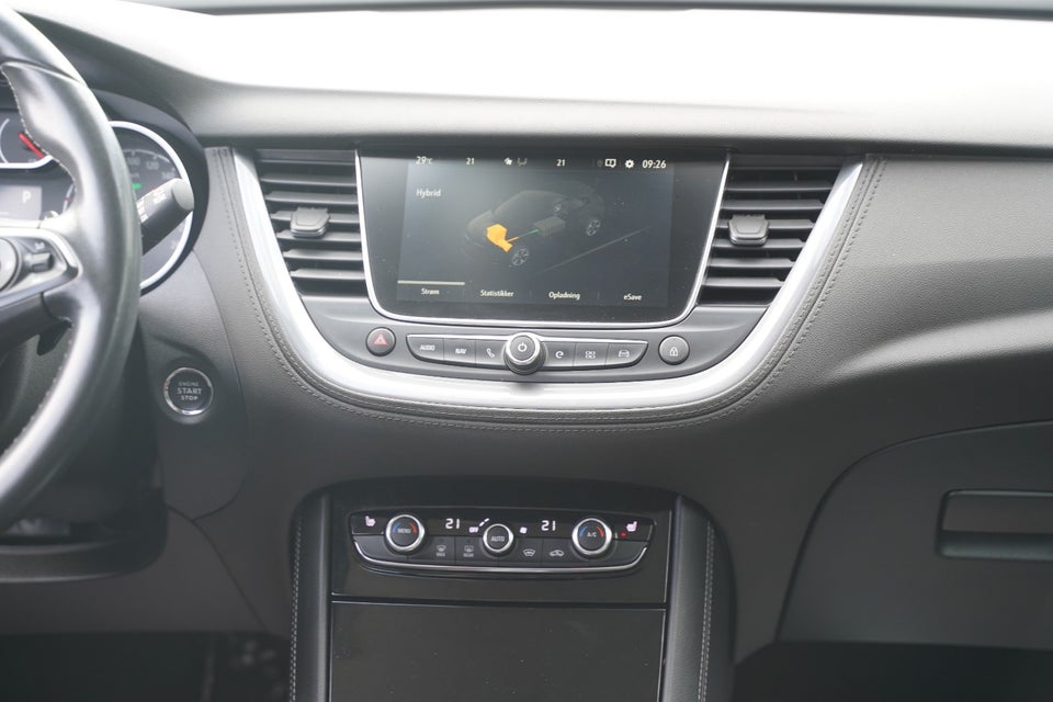Opel Grandland X 1,6 Hybrid Ultimate aut. 5d