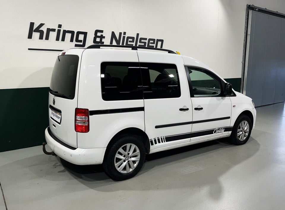 VW Caddy 1,6 TDi 102 Comfortline DSG BMT 4d