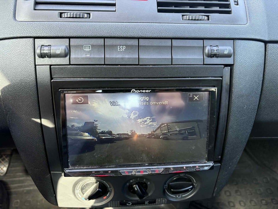 Skoda Fabia 1,4 16V 75 Ambiente Combi 5d