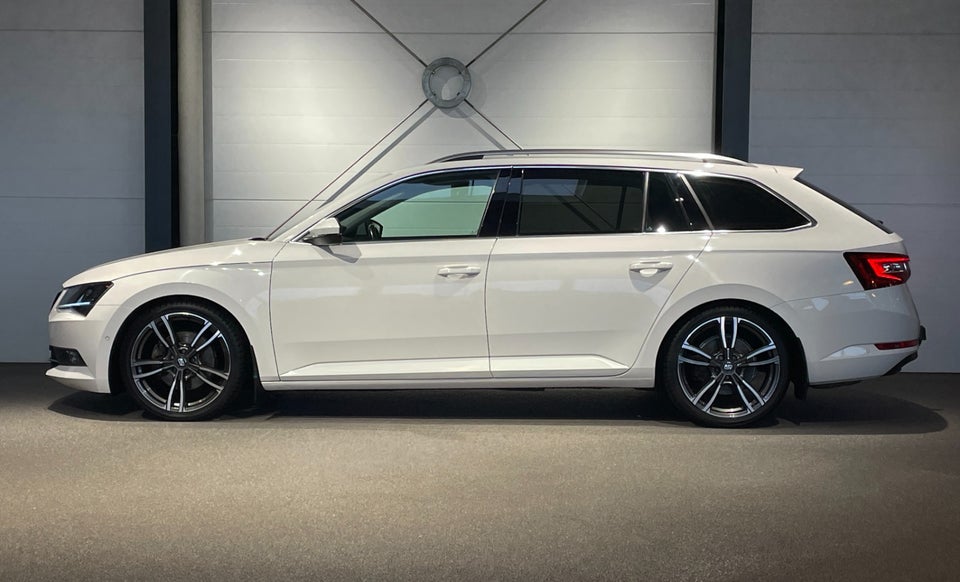 Skoda Superb 1,4 TSi 150 Business Executive Combi DSG 5d