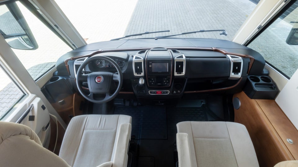 Carthago C-Tourer I143 2,3 aut. 3d