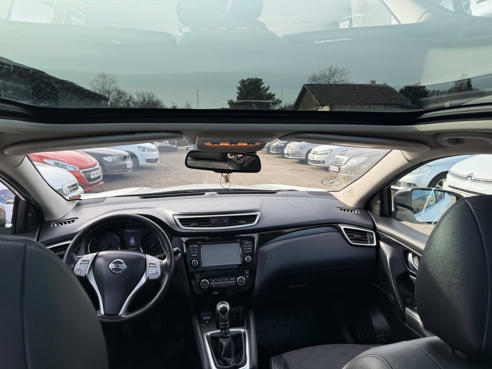 Nissan Qashqai 1,2 Dig-T 115 Tekna 5d