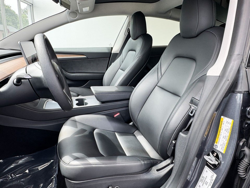 Tesla Model 3 Long Range AWD 4d