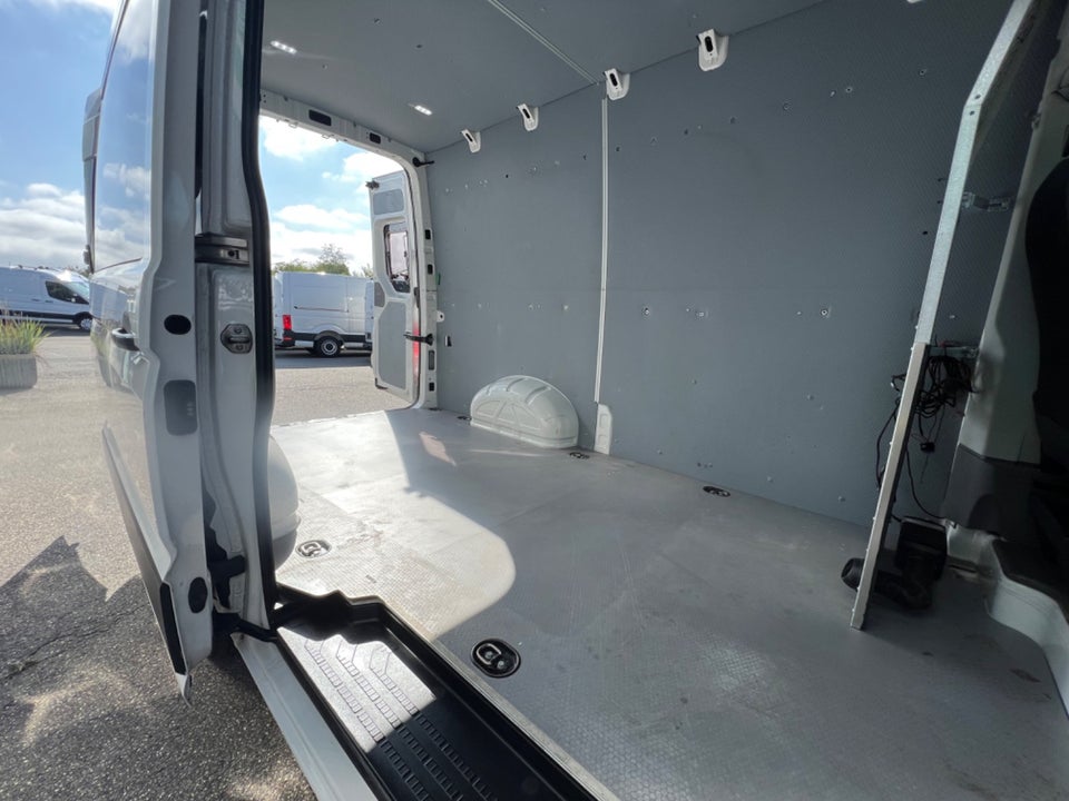 MAN TGE 2,0 3.140 Kassevogn L3H2 aut. FWD