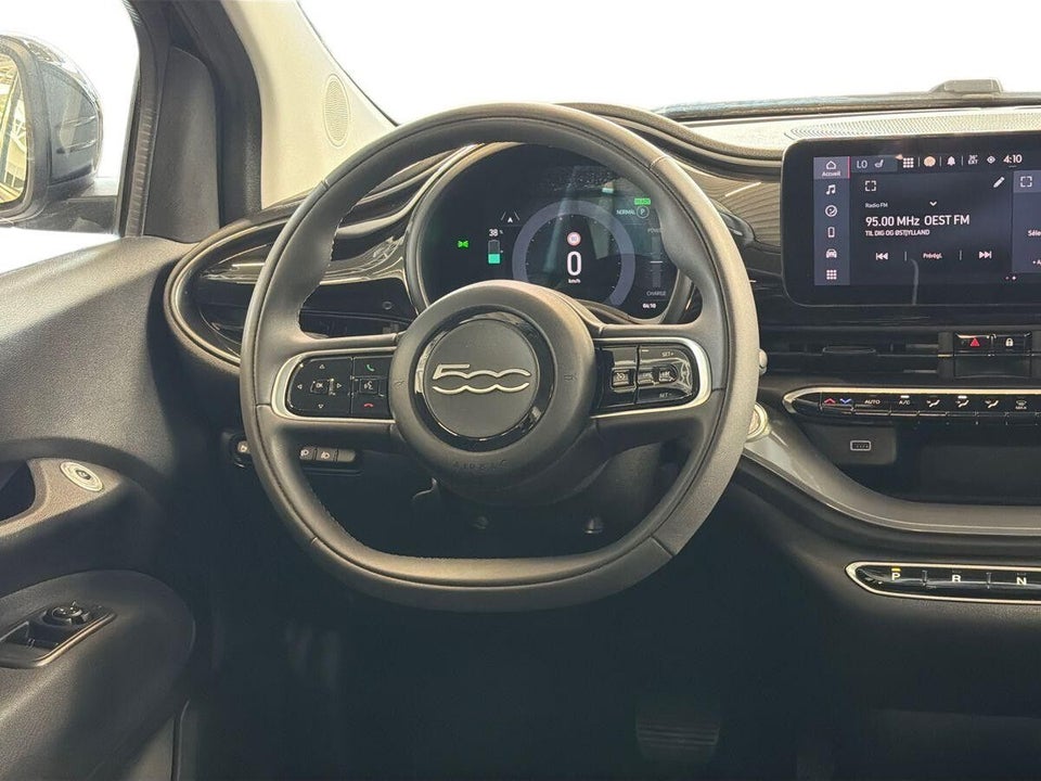 Fiat 500e 42 Icon 3d