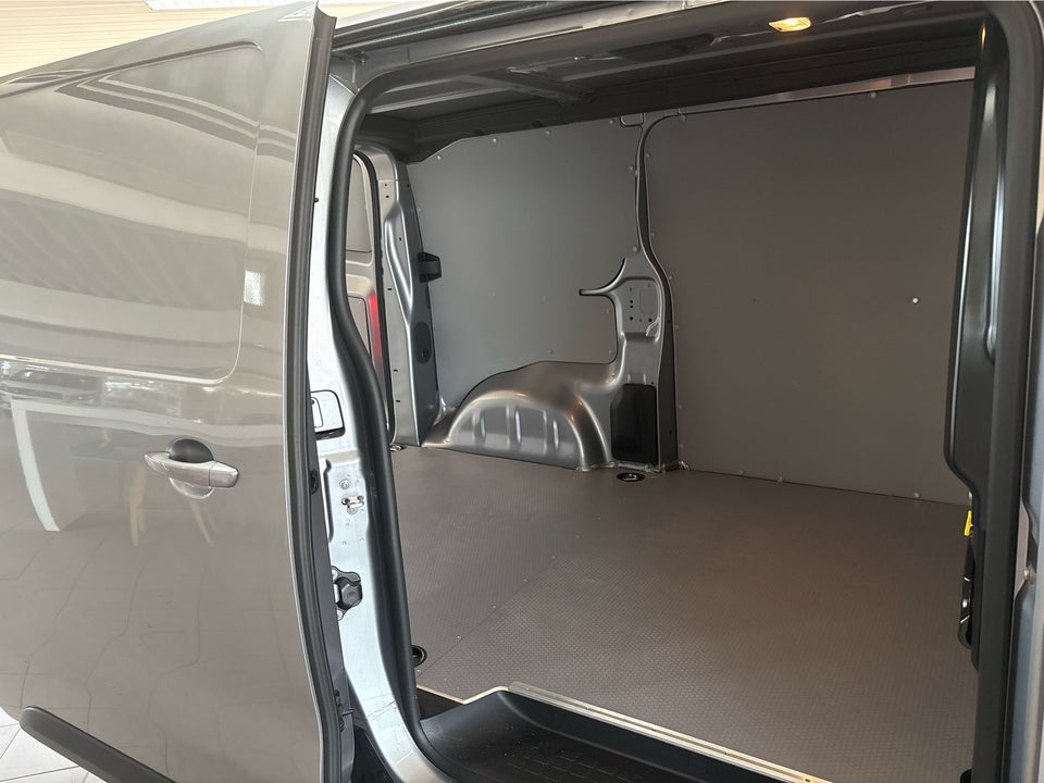 Opel Vivaro 2,0 BlueHDi 145 Innovation L2 EAT8