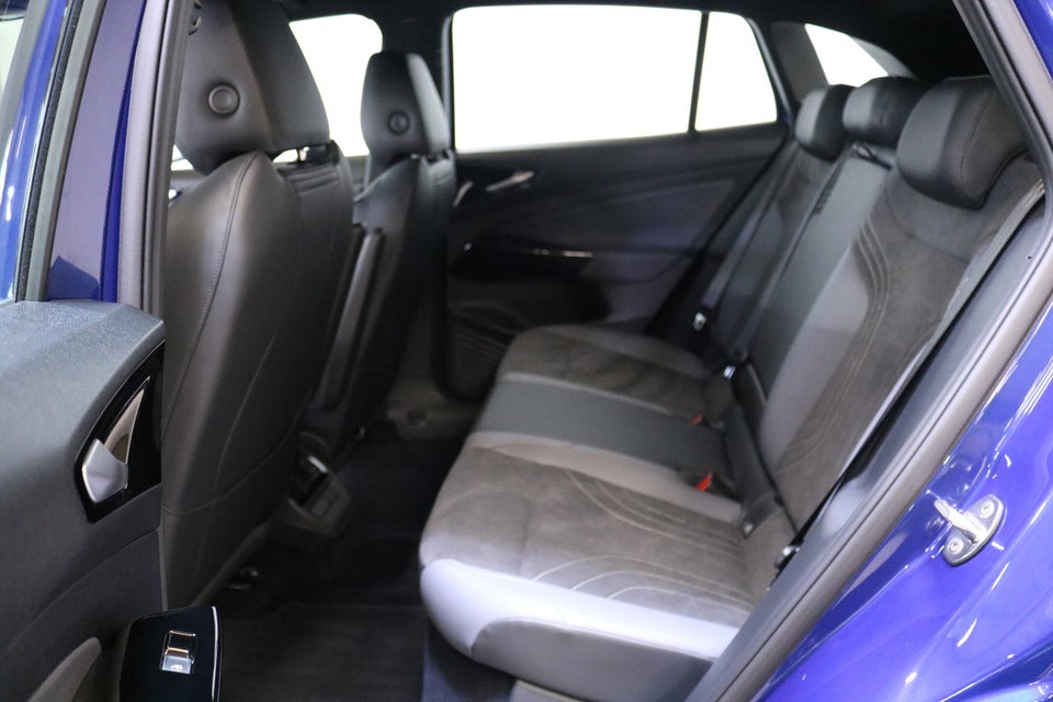 VW ID.4 77 Pro Performance Life Plus 5d