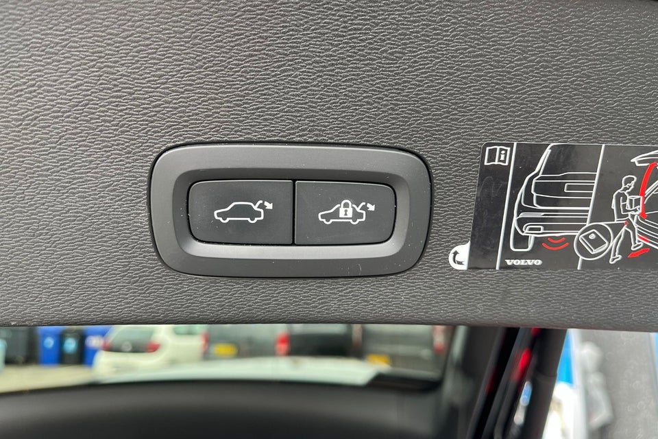 Volvo C40 P8 ReCharge Twin Pro 5d