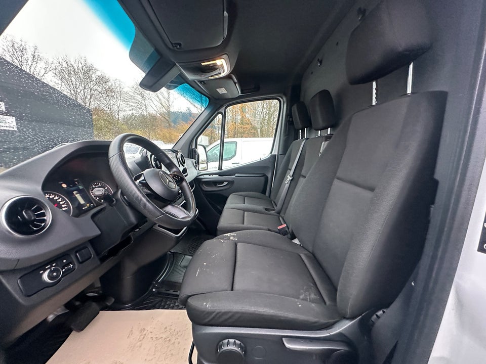 Mercedes Sprinter 317 2,0 CDi A2 Kassevogn SELECT aut. RWD