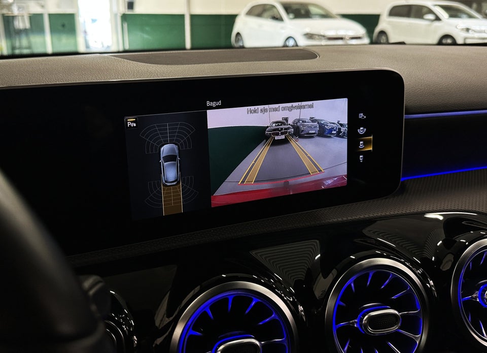 Mercedes A250 2,0 AMG Line aut. 5d