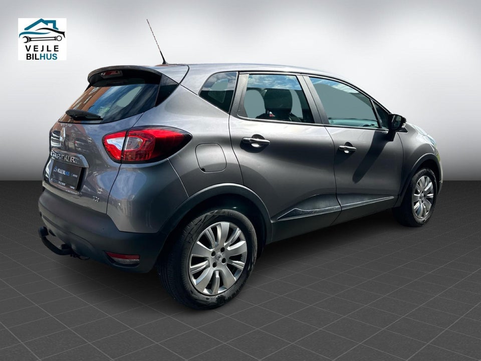 Renault Captur 0,9 TCe 90 Expression 5d