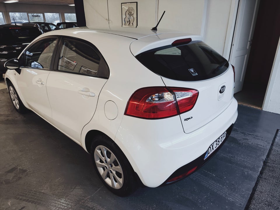 Kia Rio 1,2 CVVT Motion 5d