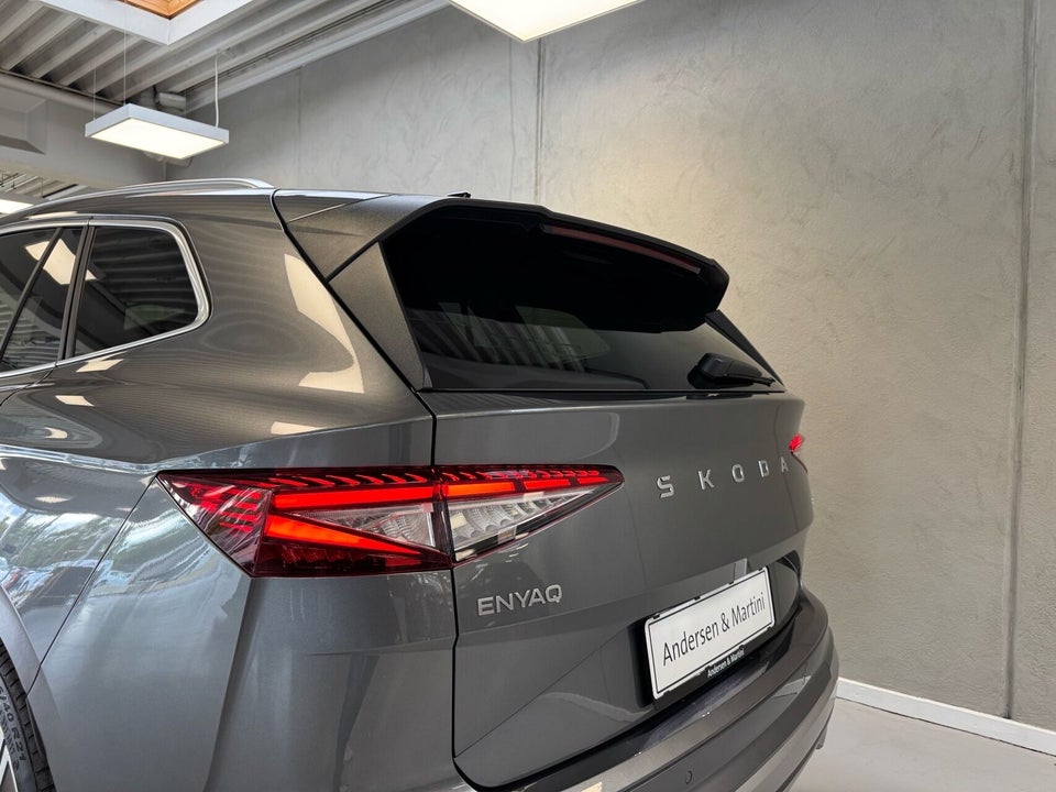 Skoda Enyaq 85 iV Selection Premium 5d