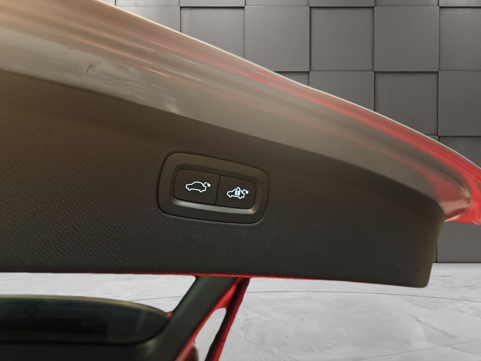 Volvo XC90 2,0 T8 ReCharge Plus Bright aut. AWD 7prs 5d