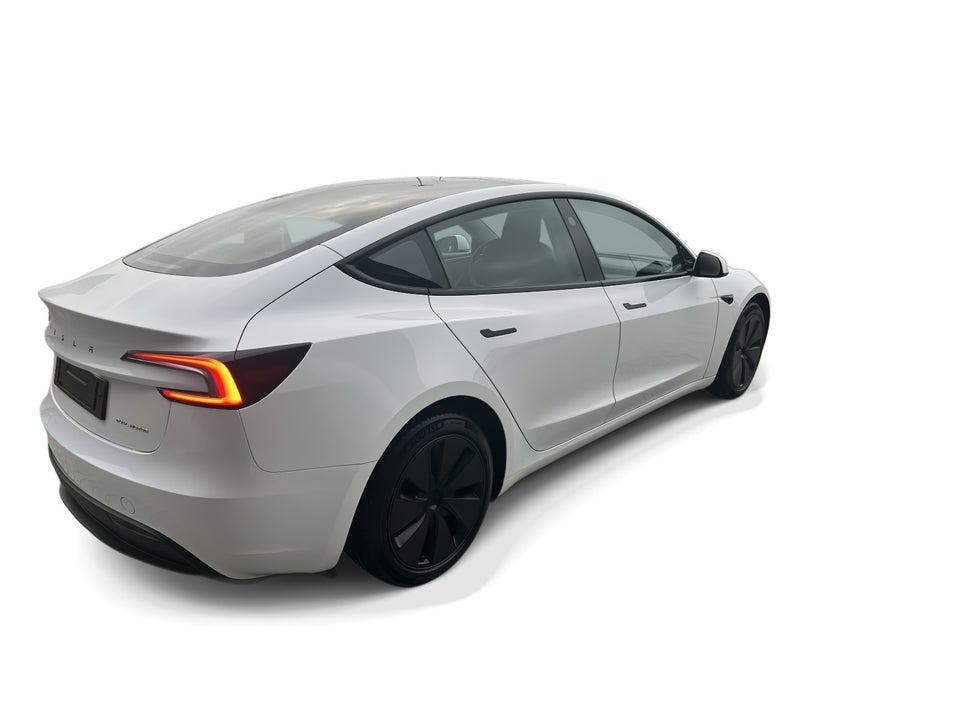 Tesla Model 3 Long Range AWD 4d