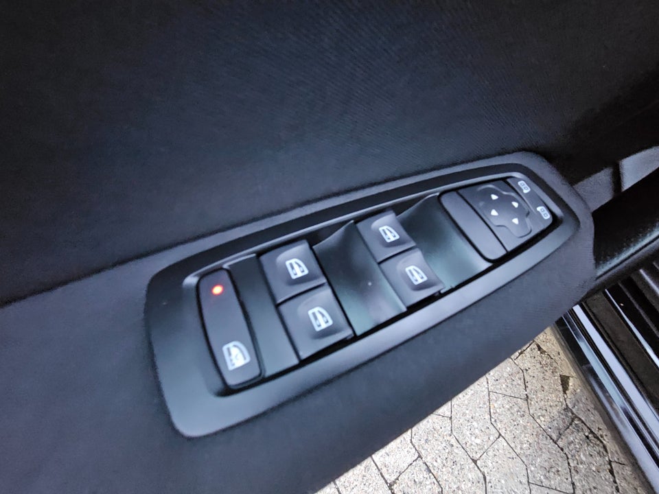 Renault Megane IV 1,2 TCe 100 Zen Sport Tourer 5d