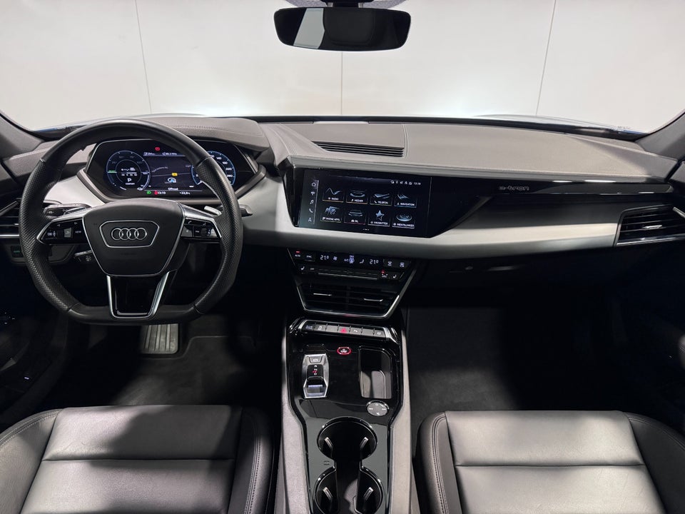 Audi e-tron GT quattro 4d