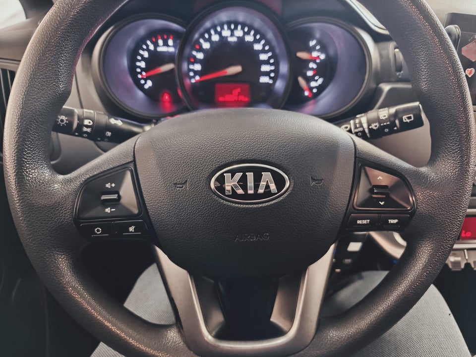 Kia Rio 1,1 CRDi 75 Active 5d