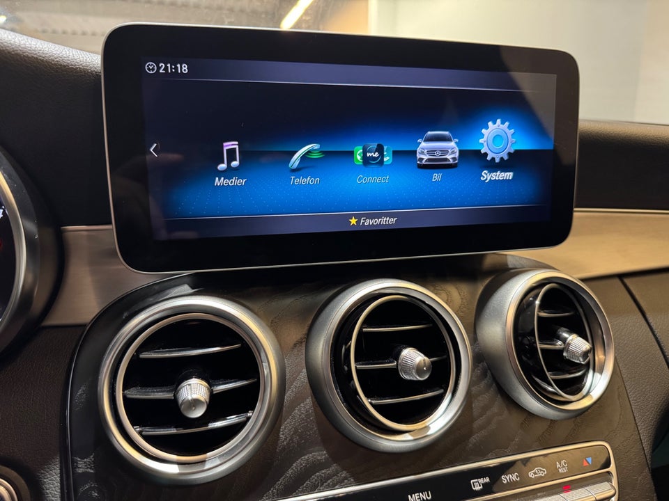 Mercedes C220 d 2,0 AMG Line stc. aut. 5d