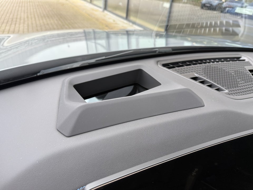 BMW iX2 xDrive30 Fully Charged 5d