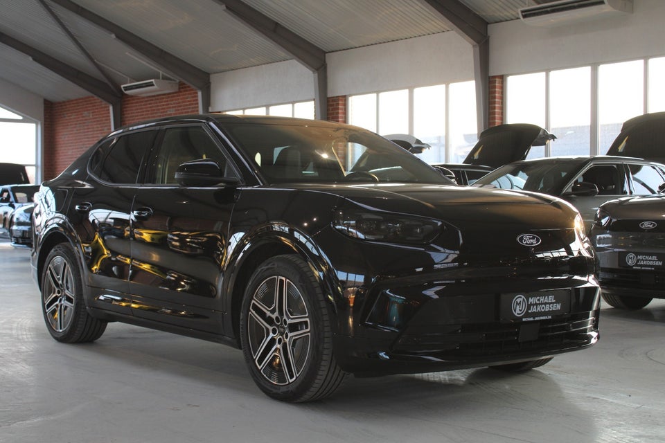 Ford Capri 79 Premium Extended Range 5d