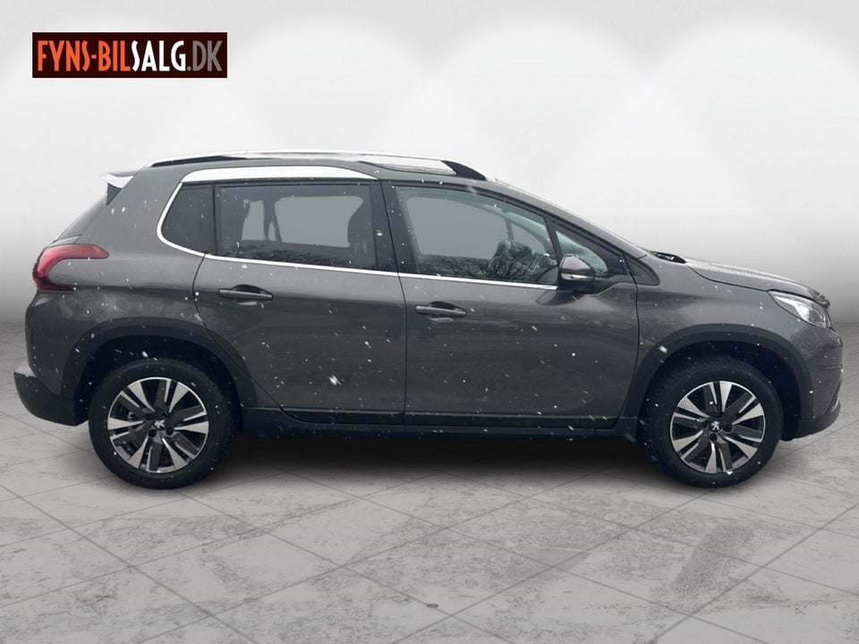 Peugeot 2008 1,2 e-THP 110 Allure Sky 5d