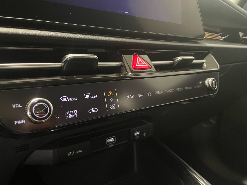 Kia Niro 64 EV Prestige 5d