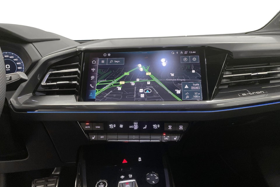 Audi Q4 e-tron 45 S-line Edition 5d