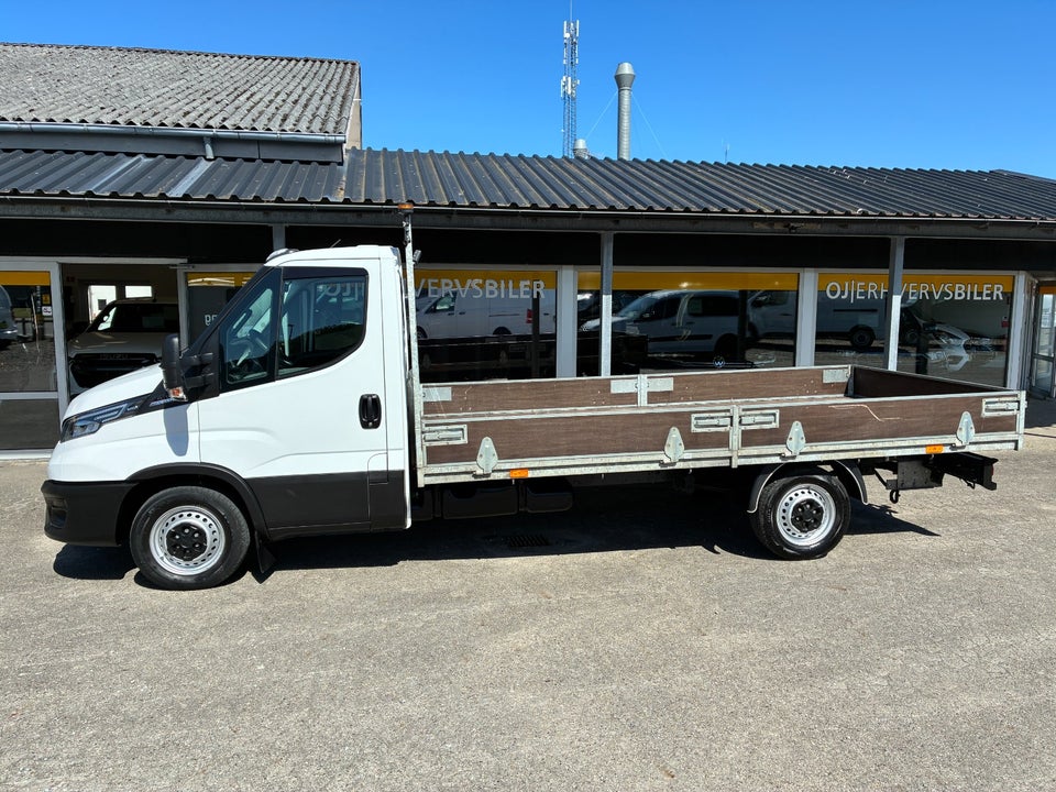 Iveco Daily 3,0 35S18 4100mm Lad AG8