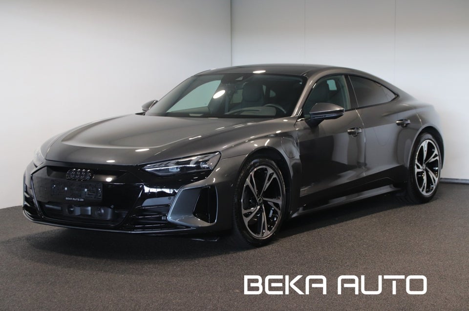Audi e-tron GT quattro 4d