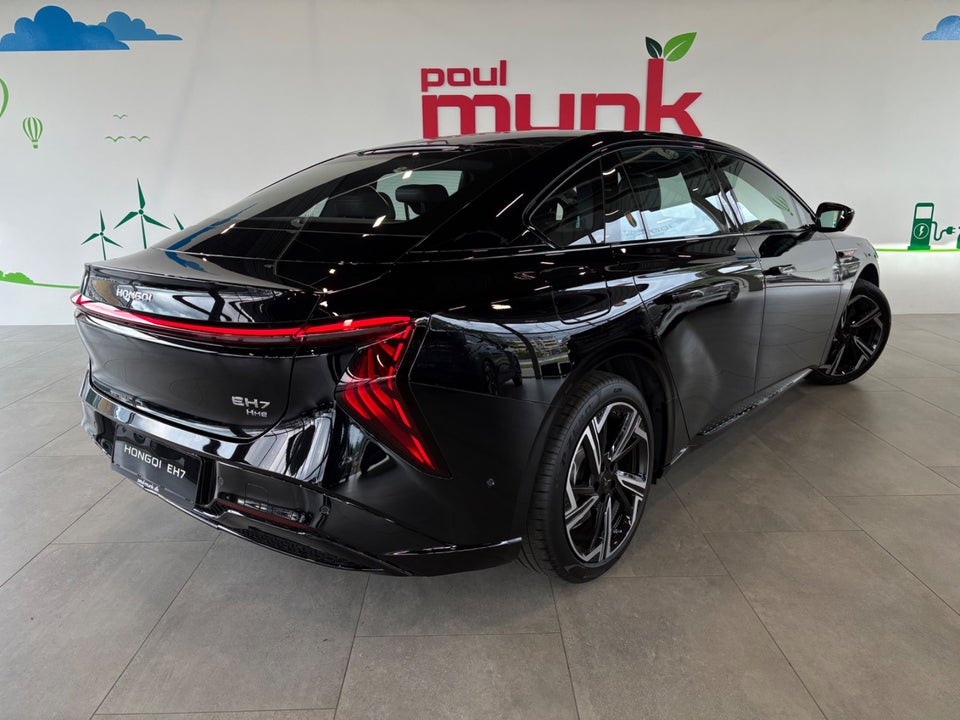 Hongqi EH7 111 Exclusive 4d