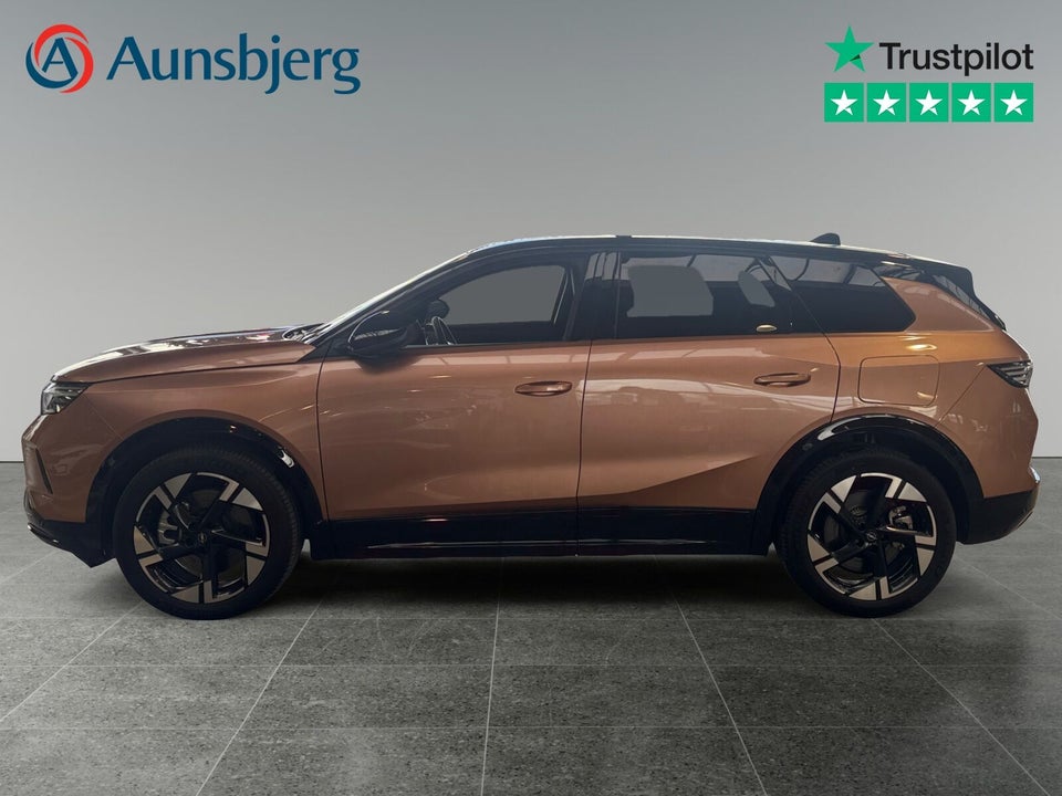 Opel Grandland-e 73 GS Sky 5d