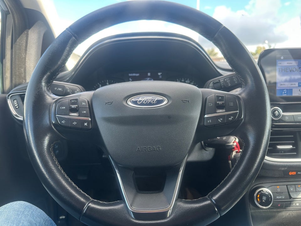 Ford Fiesta 1,0 EcoBoost Titanium 5d