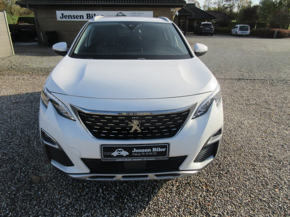 Peugeot 3008 1,5 BlueHDi 130 Allure Pack 5d