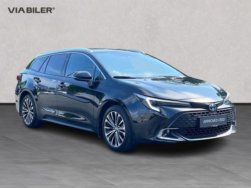 Toyota Corolla 1,8 Hybrid Style Touring Sports e-CVT 5d