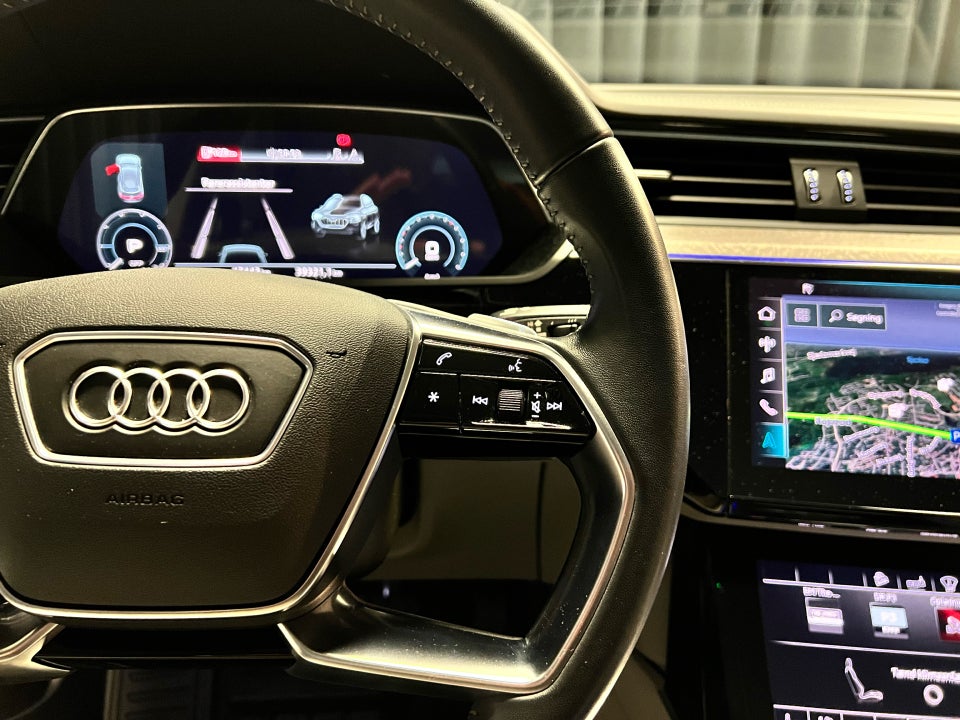 Audi e-tron 55 Advanced quattro 5d