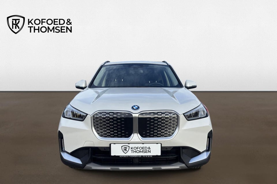 BMW iX1 eDrive20 X-Line 5d