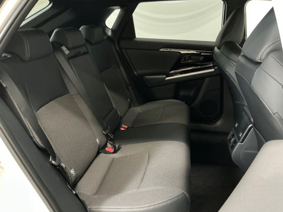 Toyota bZ4X 73 Active 5d