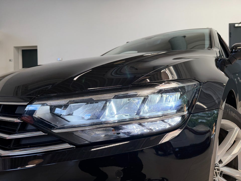VW Passat 2,0 TDi 150 Elegance Variant DSG 5d