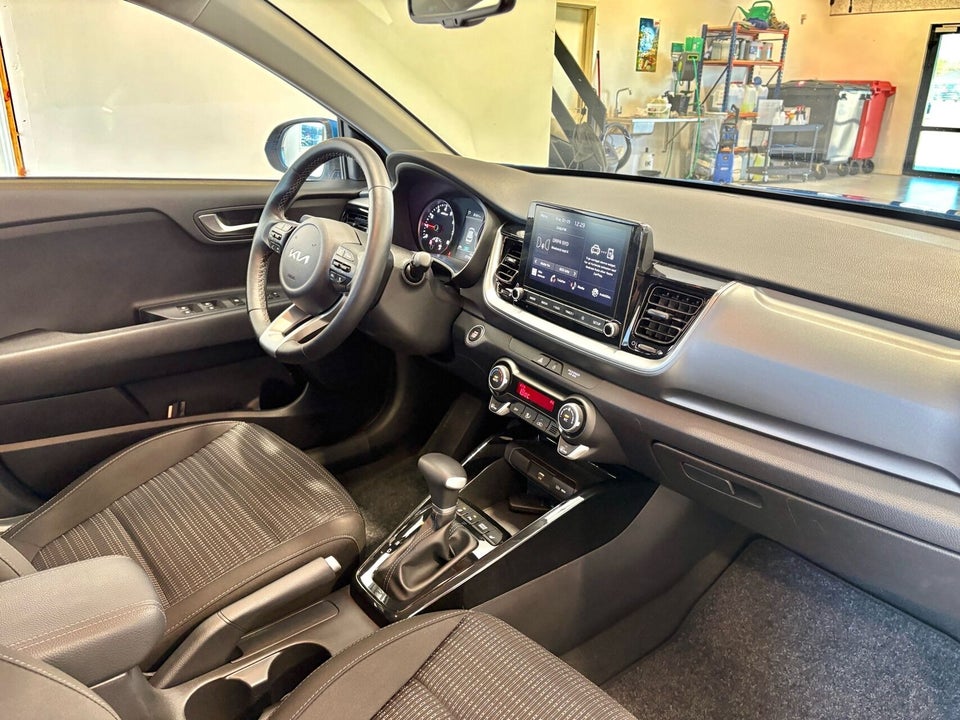 Kia Stonic 1,0 T-GDi mHEV Upgrade DCT 5d