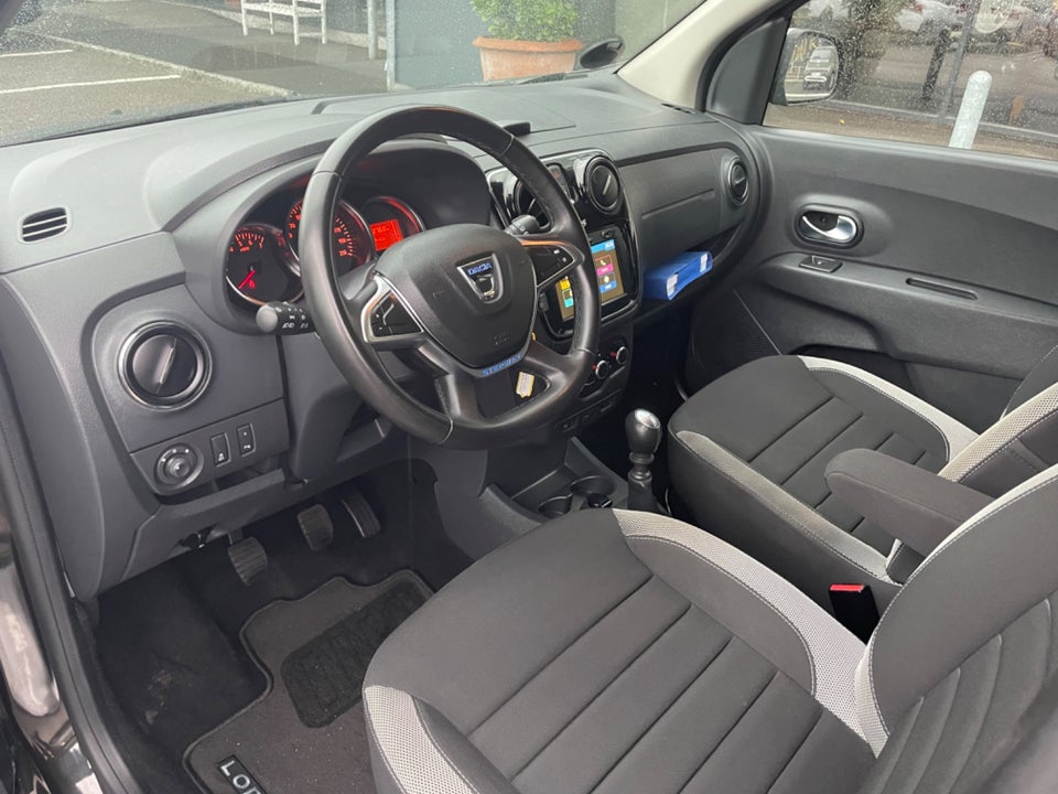 Dacia Lodgy Stepway 1,3 TCe 130 7prs 5d