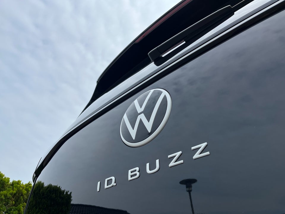VW ID.Buzz Pro 5d