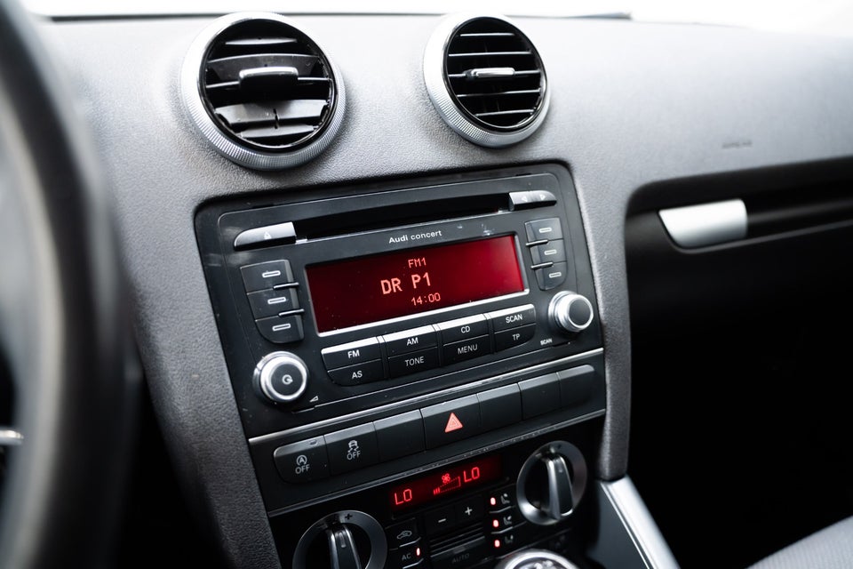 Audi A3 1,6 TDi Ambiente Sportback 5d
