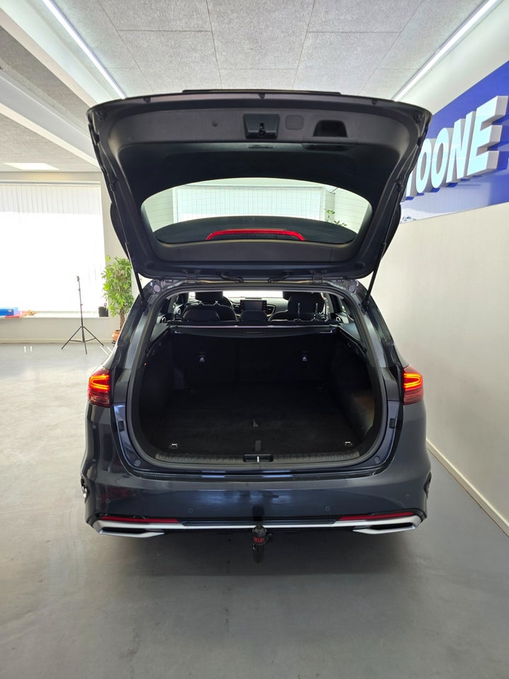 Kia Ceed 1,6 PHEV Prestige SW DCT 5d