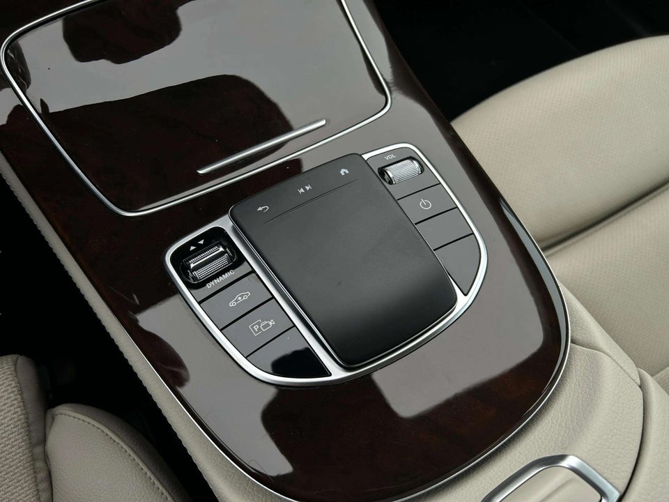 Mercedes E300 e 2,0 Avantgarde aut. 4d