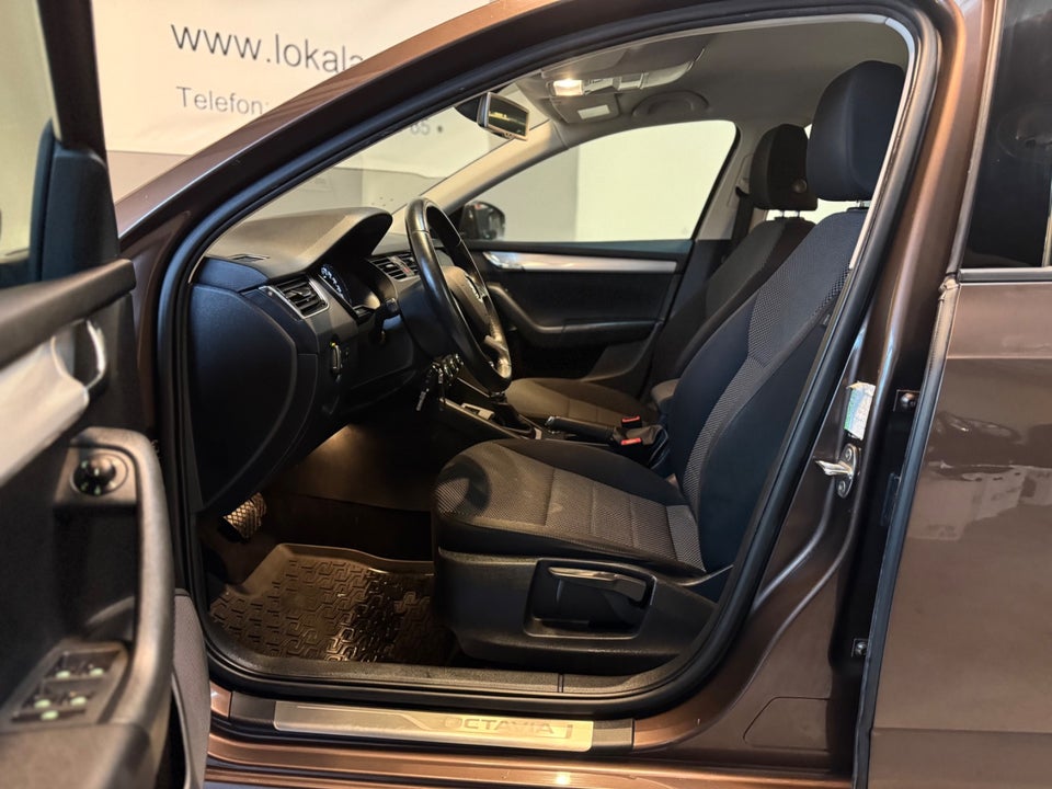 Skoda Octavia 1,4 TSi 140 Ambition DSG 5d