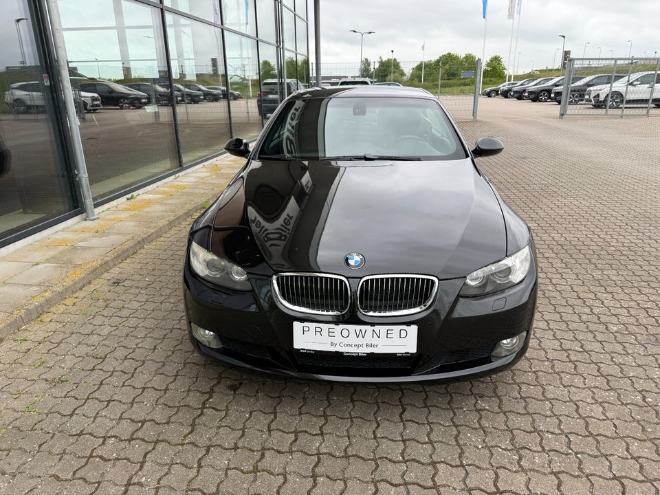 BMW 320i 2,0 Cabriolet 2d