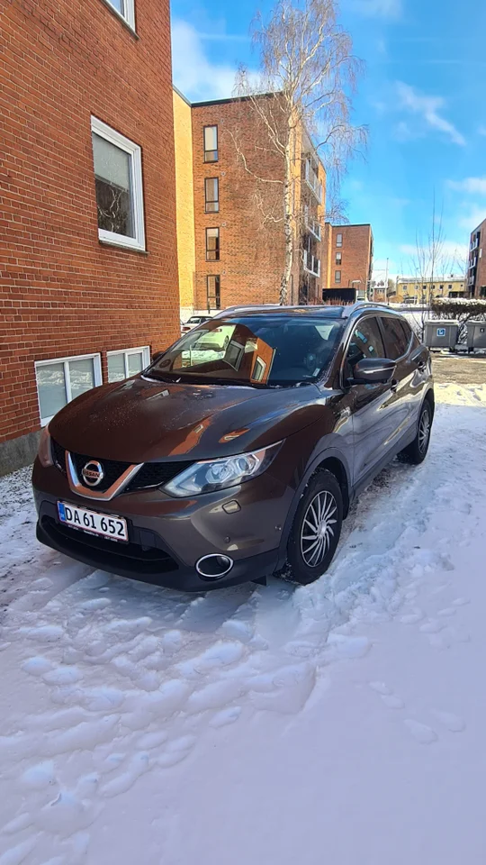 Nissan Qashqai 1,5 dCi 110 Tekna 5d